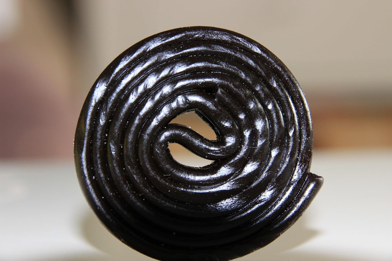 licorice snail 398622 1280